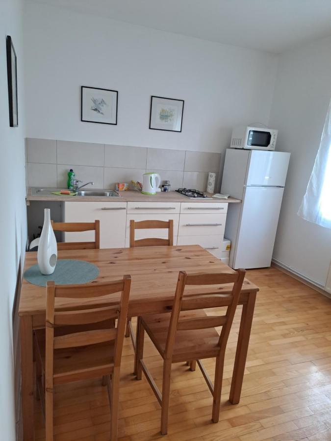 Sara1 Apartment Славонски брод Екстериор снимка