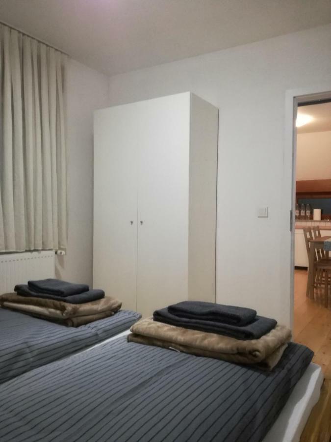 Sara1 Apartment Славонски брод Екстериор снимка