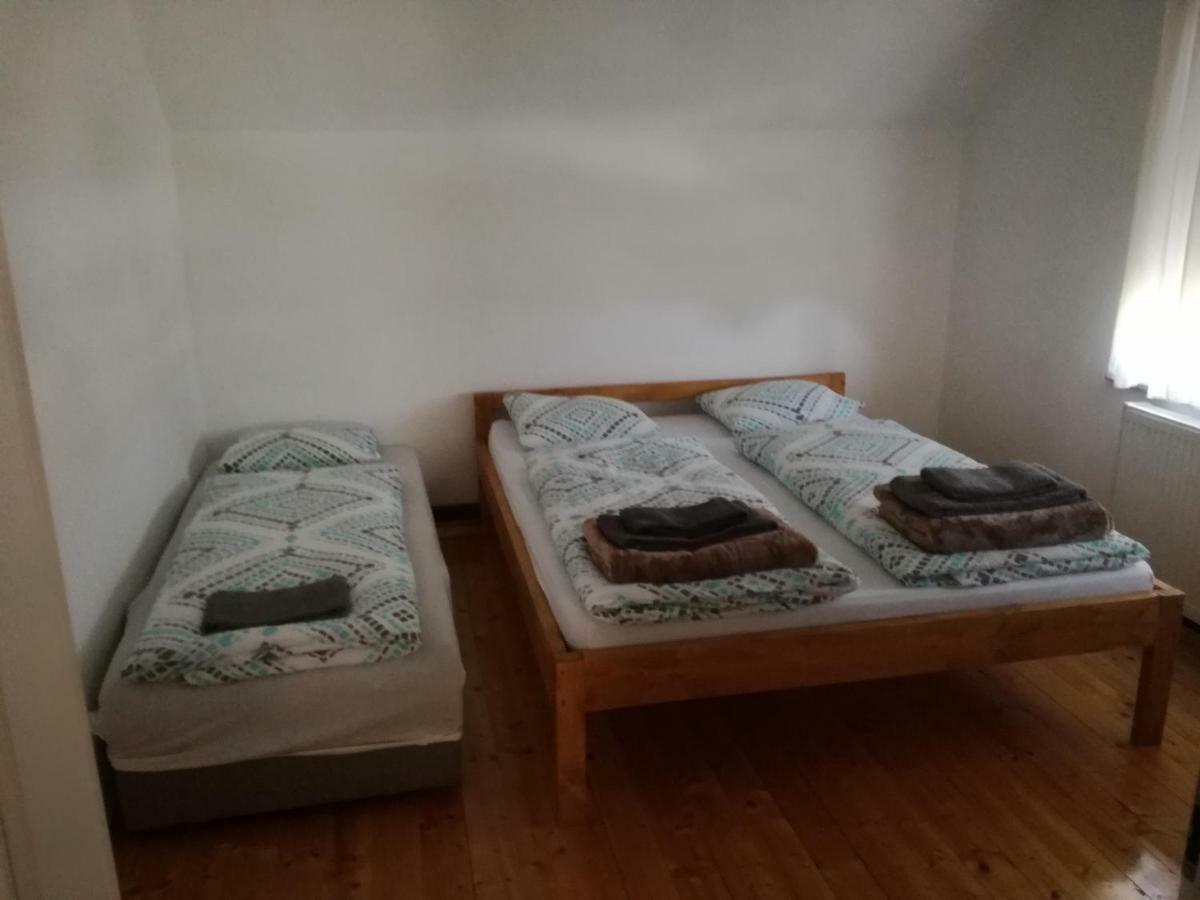 Sara1 Apartment Славонски брод Екстериор снимка